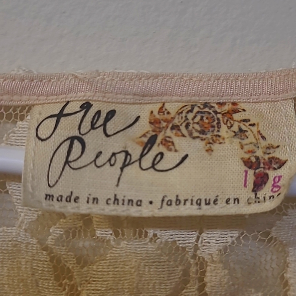 Free People Beige Lace Top used good condition.‎ - Picture 2 of 12